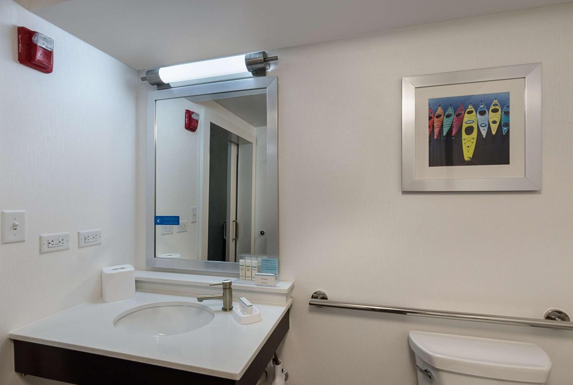 Hampton Inn Covington Va Exteriör bild