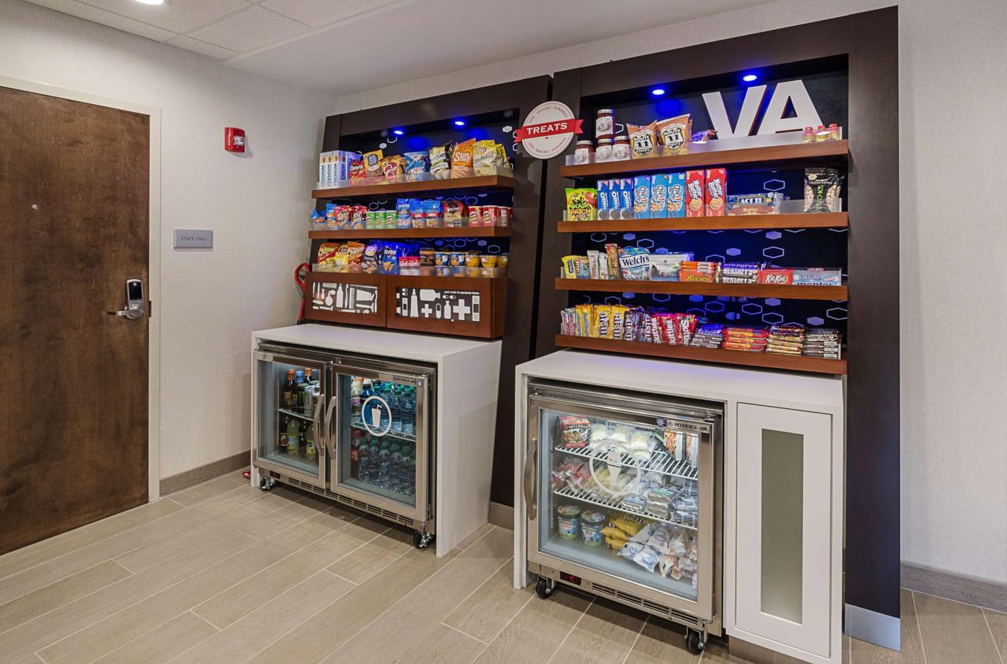 Hampton Inn Covington Va Exteriör bild